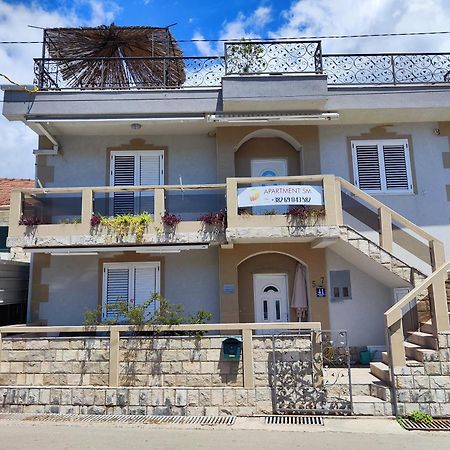 Apartment Sm Херцег-Новий Екстер'єр фото